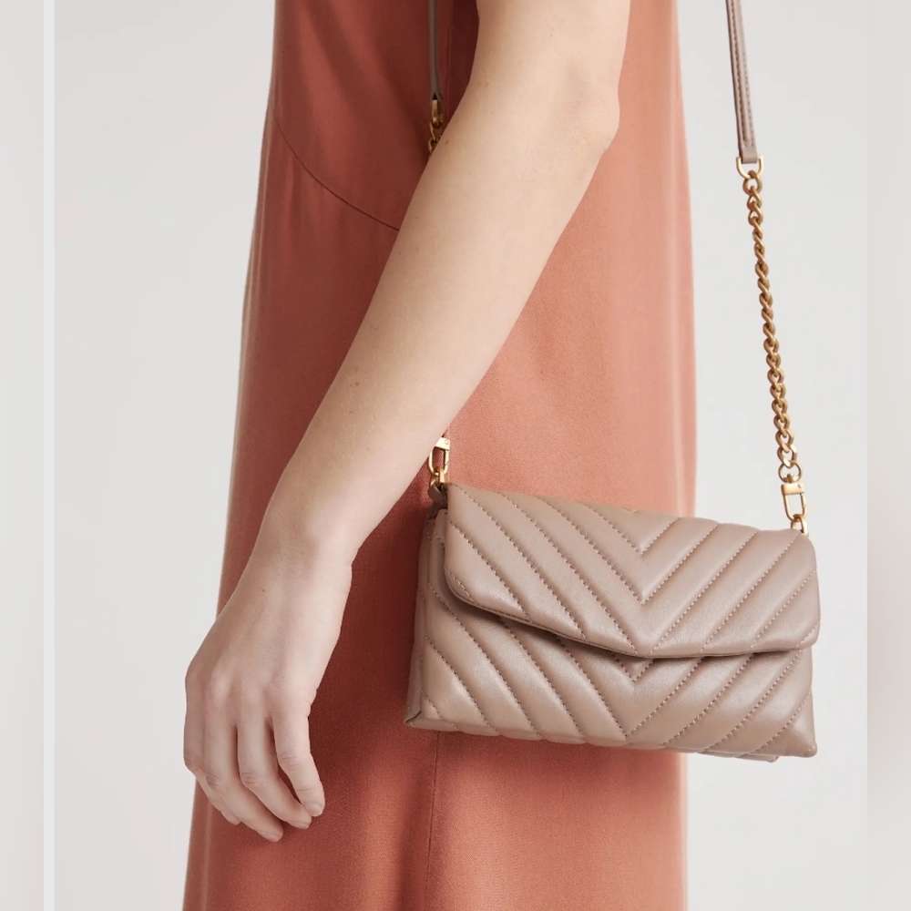 NWT! Quince Italian Leather Quilted Wallet Crossbody Bag! (N)